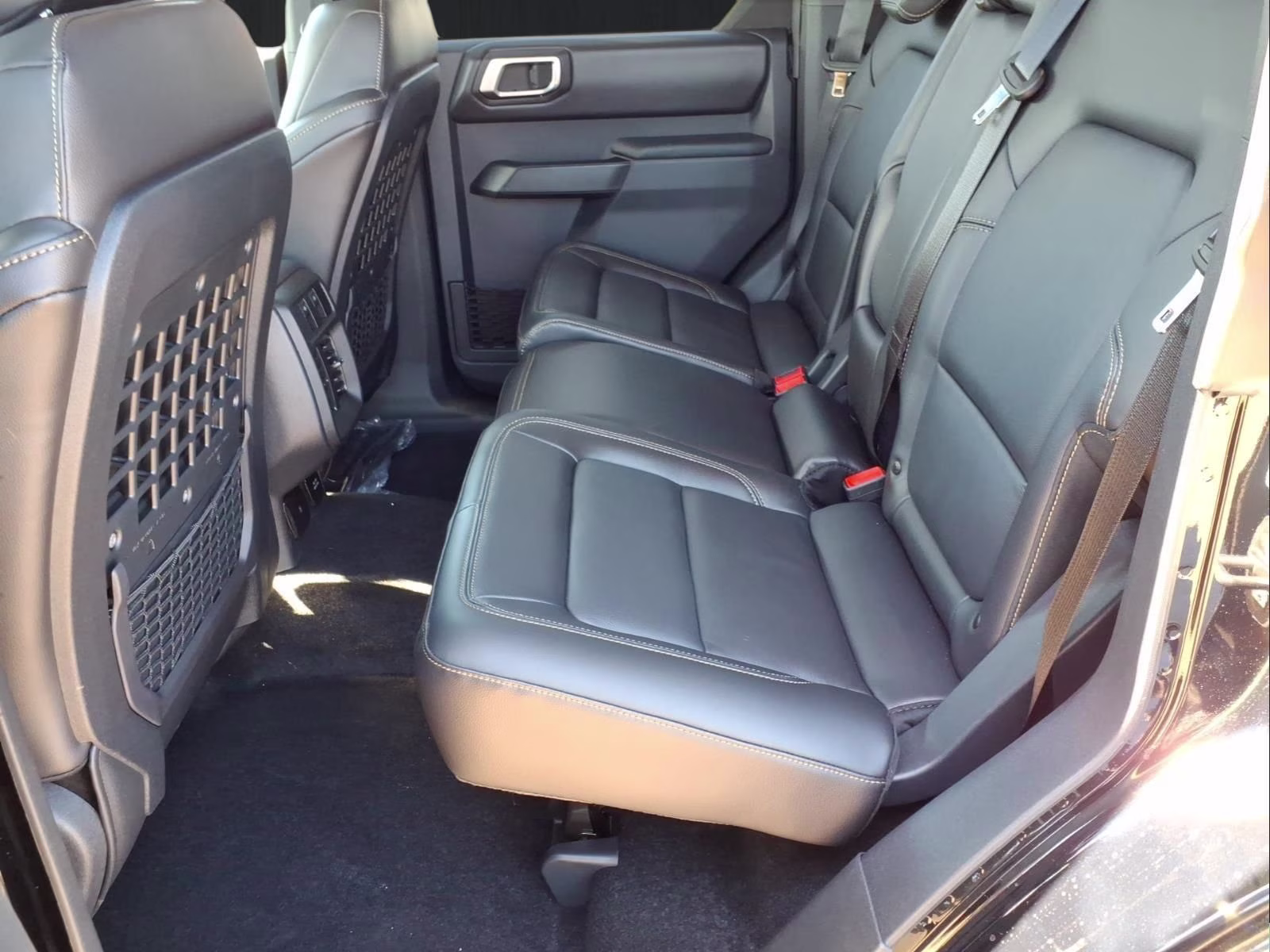 2026 Shadow Black Ford Bronco Badlands 4X4 SUV