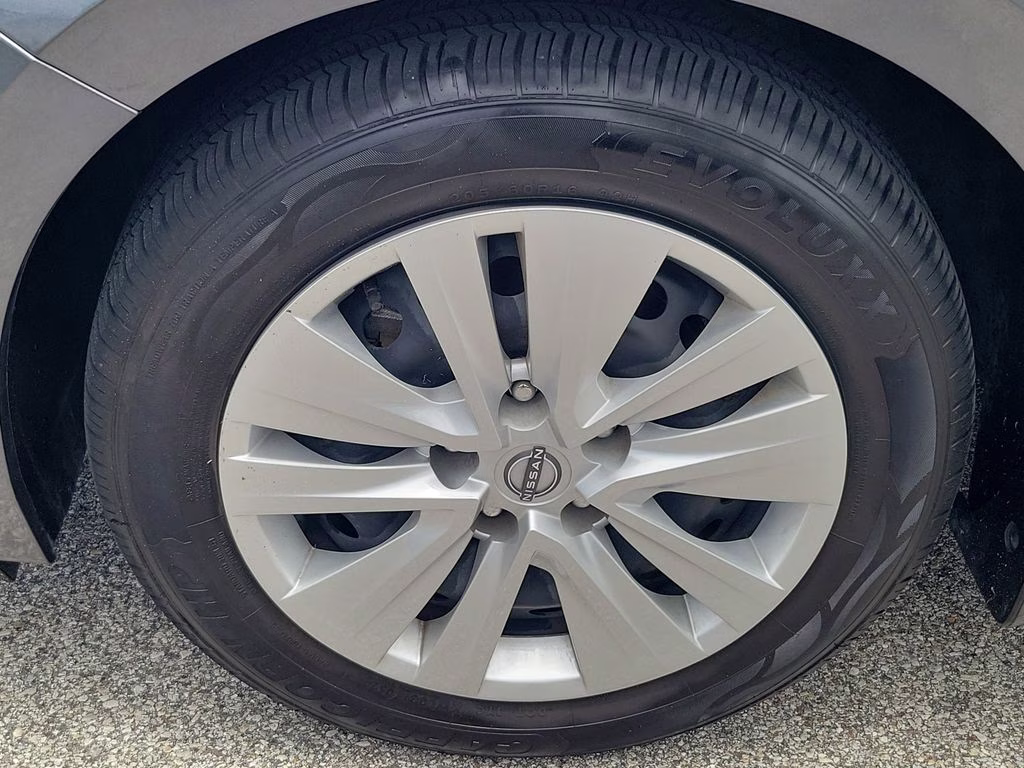 2025 Gun Metallic Nissan Sentra S FWD Sedan