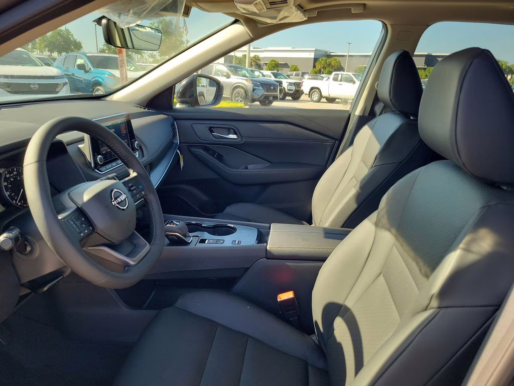 2026 Gun Metallic Nissan Rogue Dark Armor FWD SUV