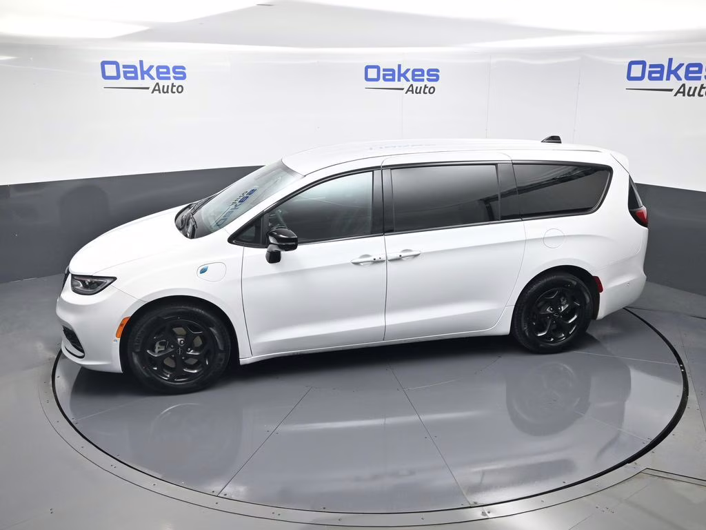 2024 Bright White Clearcoat Chrysler Pacifica Hybrid Select FWD Van