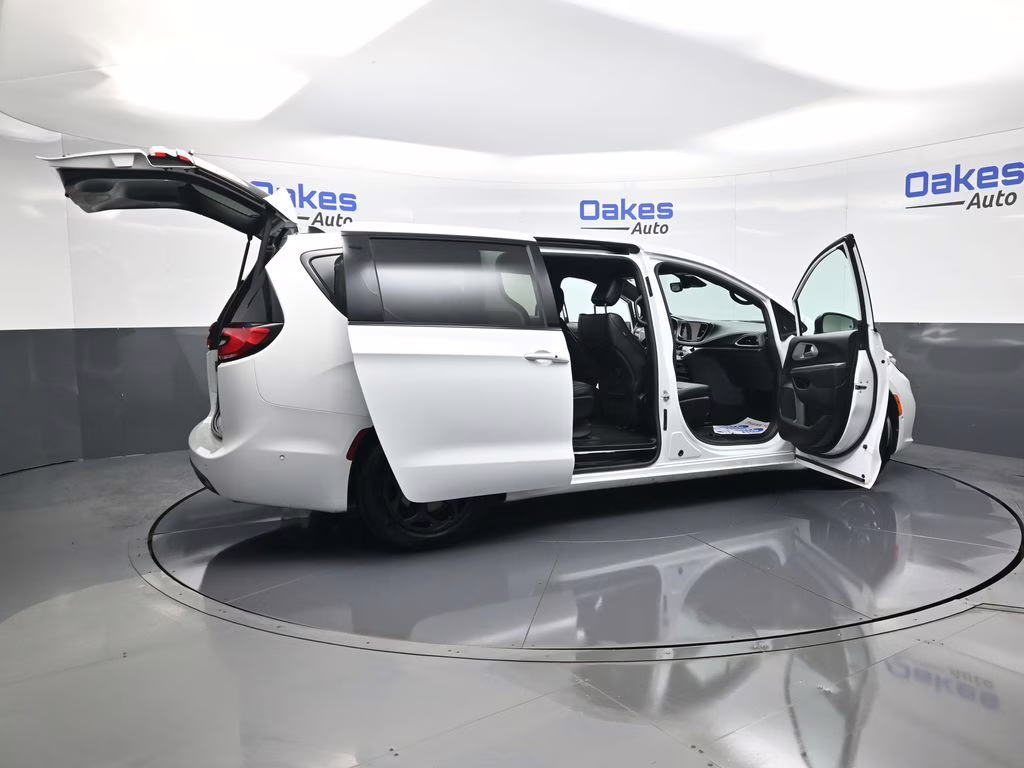 2024 Bright White Clearcoat Chrysler Pacifica Hybrid Select FWD Van