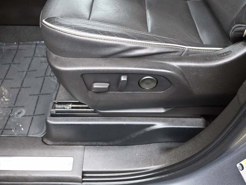 2021 Satin Steel Metallic Chevrolet Tahoe Premier RWD SUV