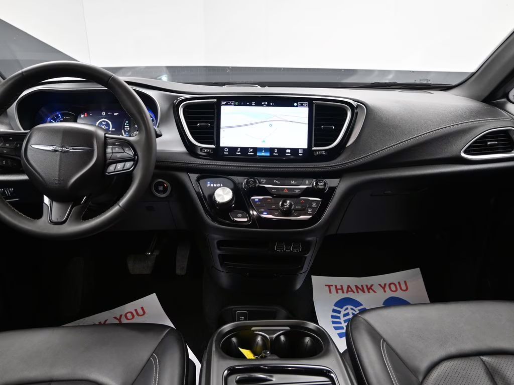 2024 Bright White Clearcoat Chrysler Pacifica Hybrid Select FWD Van