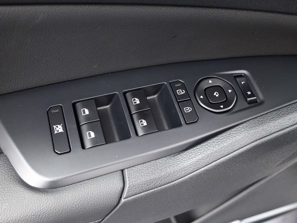 2026 Glacial White Pearl Kia Sportage X-Pro Prestige AWD SUV