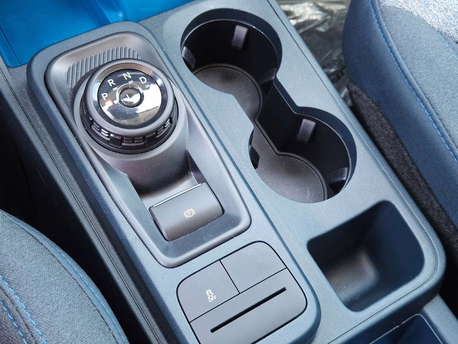 2026 Shadow Black Ford Maverick XLT AWD Truck