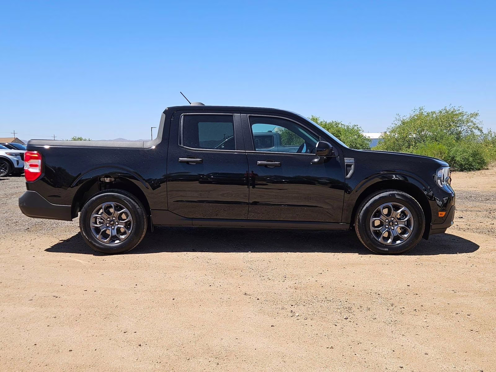 2026 Shadow Black Ford Maverick XLT AWD Truck
