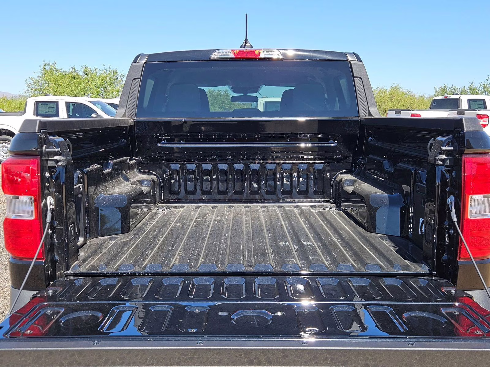 2026 Shadow Black Ford Maverick XLT AWD Truck