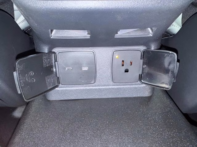 2026 Gray Ford Bronco Badlands 4X4 SUV