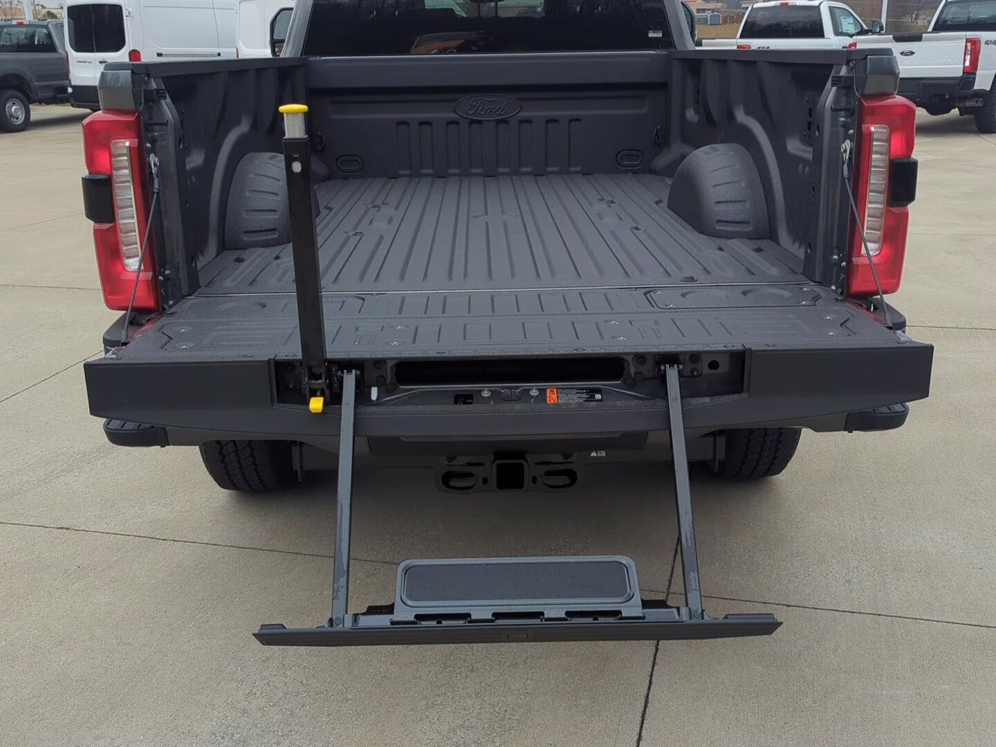 2026 Carbonized Gray Ford Super Duty F-350 SRW XLT 4X4 Truck