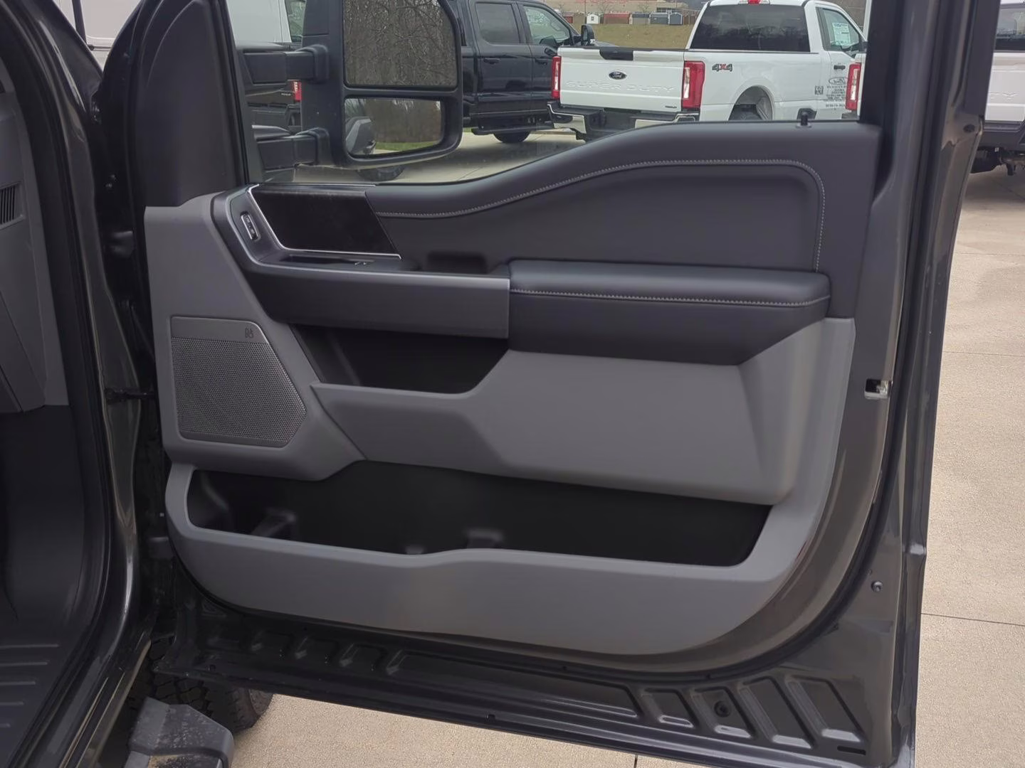 2026 Carbonized Gray Ford Super Duty F-350 SRW XLT 4X4 Truck