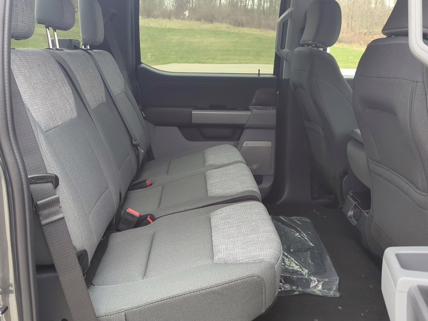 2026 Carbonized Gray Ford Super Duty F-350 SRW XLT 4X4 Truck