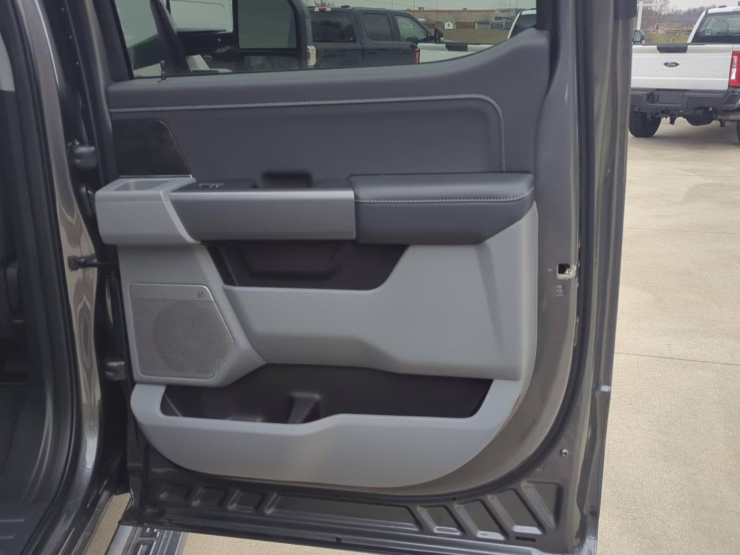 2026 Carbonized Gray Ford Super Duty F-350 SRW XLT 4X4 Truck