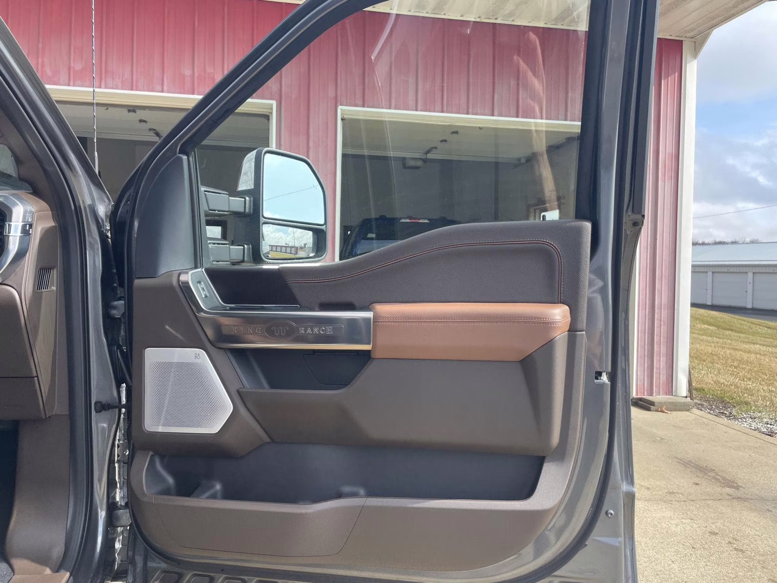 2026 Carbonized Gray/Marsh Gray Ford F-150 King Ranch 4X4 Truck