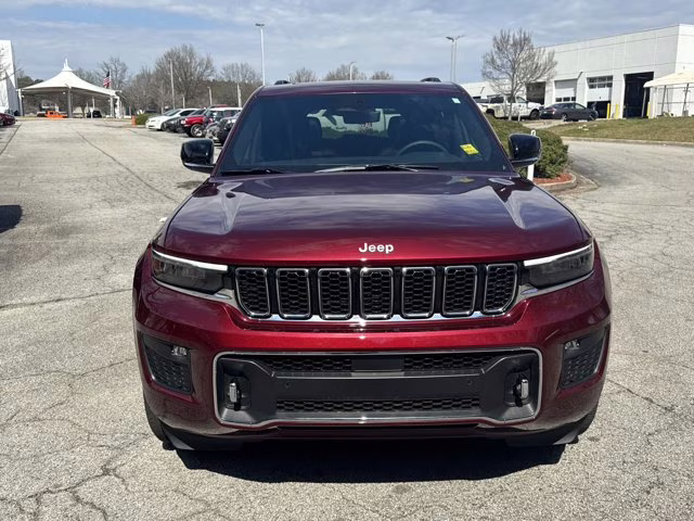 2025 Velvet Red Pearlcoat Jeep Grand Cherokee Overland 4X4 SUV