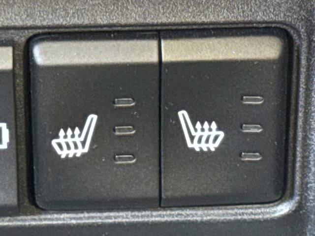 2025 Velvet Red Pearlcoat Jeep Grand Cherokee Overland 4X4 SUV