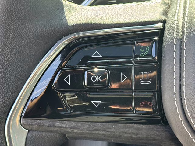 2025 Velvet Red Pearlcoat Jeep Grand Cherokee Overland 4X4 SUV