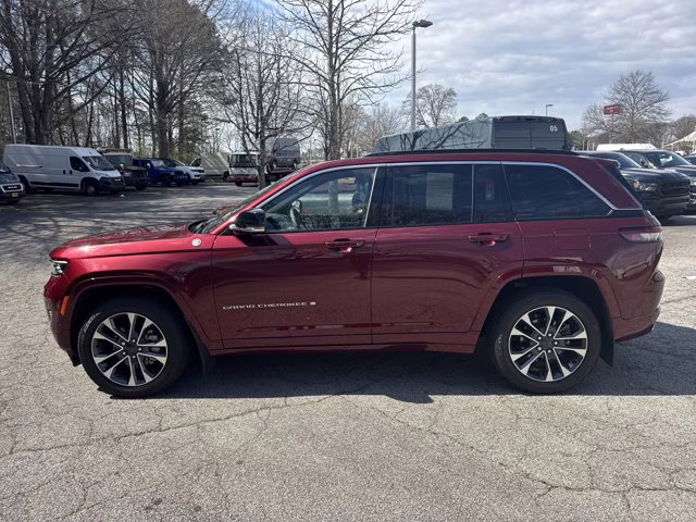 2025 Velvet Red Pearlcoat Jeep Grand Cherokee Overland 4X4 SUV
