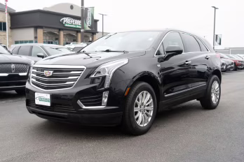 2018 Stellar Black Metallic Cadillac XT5 Base AWD SUV