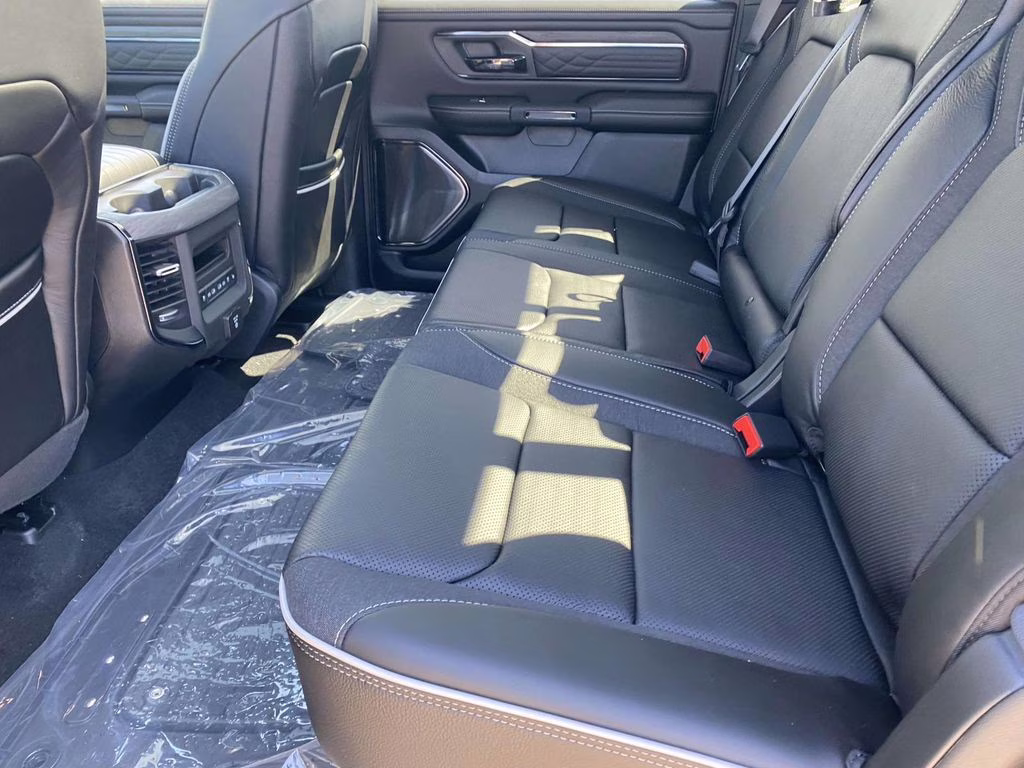 2026 Diamond Black Crystal Pearlcoat Ram 1500 Limited 4X4 Truck