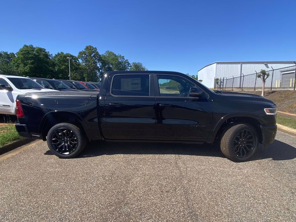 2026 Diamond Black Crystal Pearlcoat Ram 1500 Limited 4X4 Truck