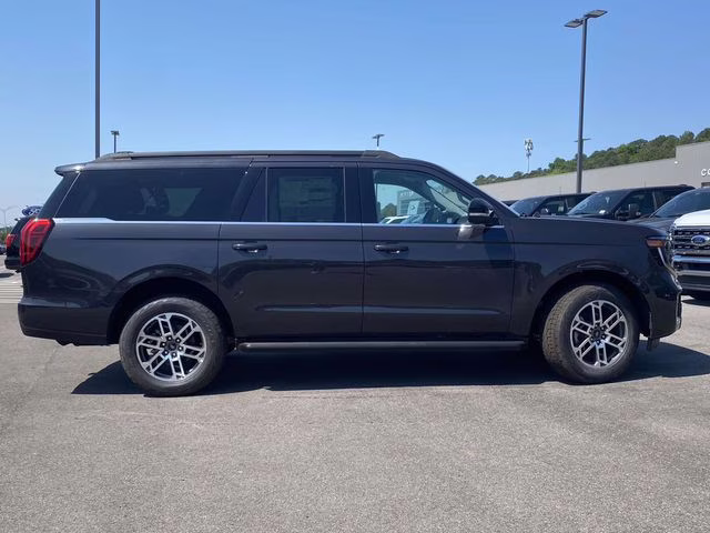 2026 Dark Matter Gray Metallic Ford Expedition Max Active 4X4 SUV