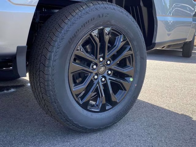 2026 Silver Metallic Ford F-150 Lariat 4X4 Truck