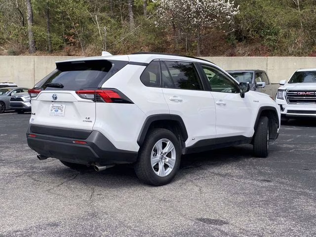 2020 Super White Toyota RAV4 Hybrid LE AWD SUV