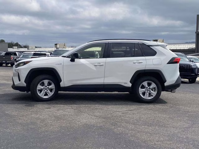 2020 Super White Toyota RAV4 Hybrid LE AWD SUV