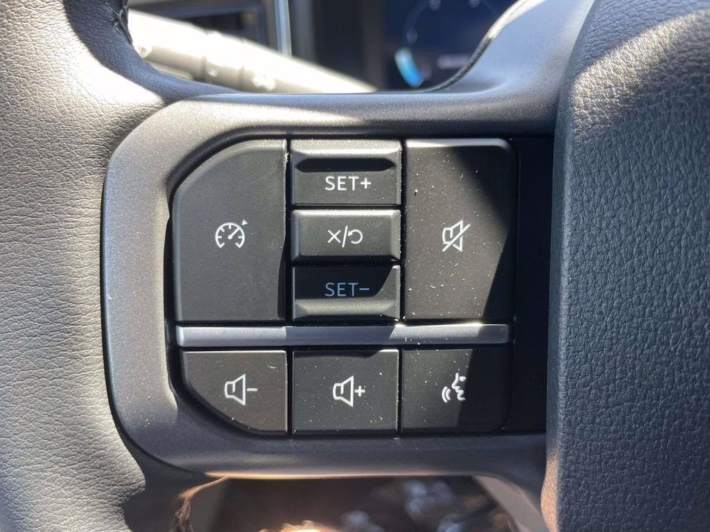 2026 Agate Black Metallic Ford Super Duty F-250 SRW Lariat 4X4 Truck