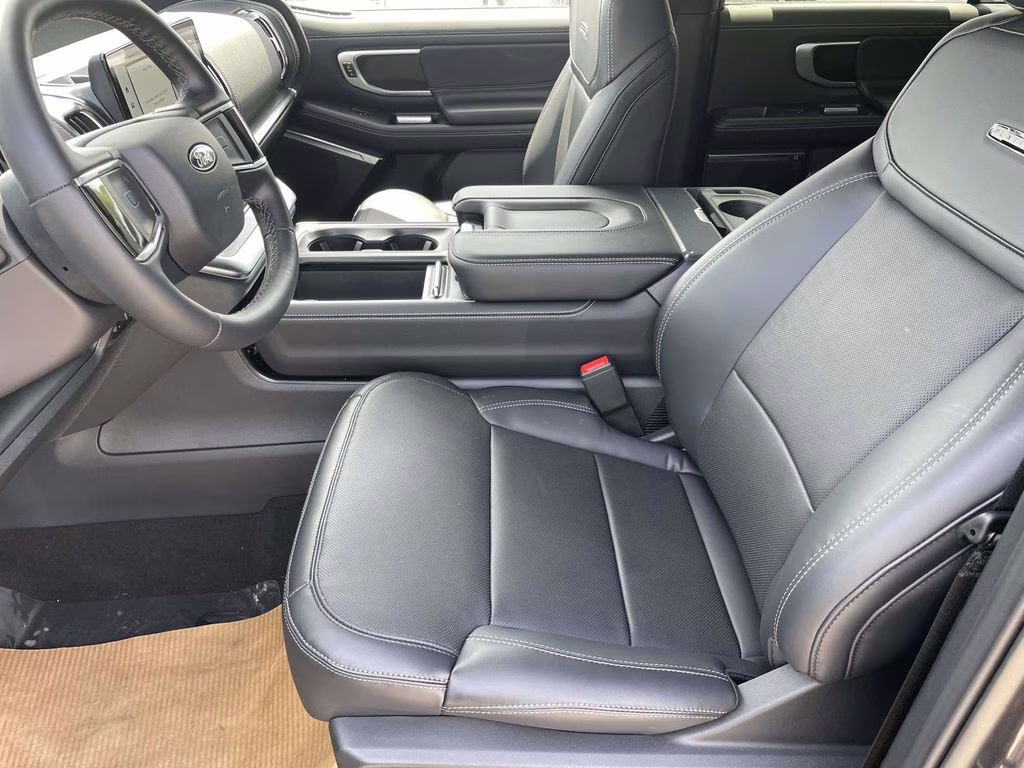 2026 Dark Matter Gray Metallic Ford Expedition Max Platinum 4X4 SUV