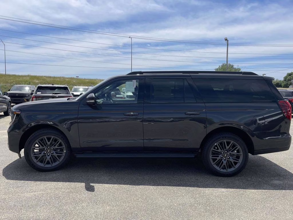 2026 Dark Matter Gray Metallic Ford Expedition Max Platinum 4X4 SUV