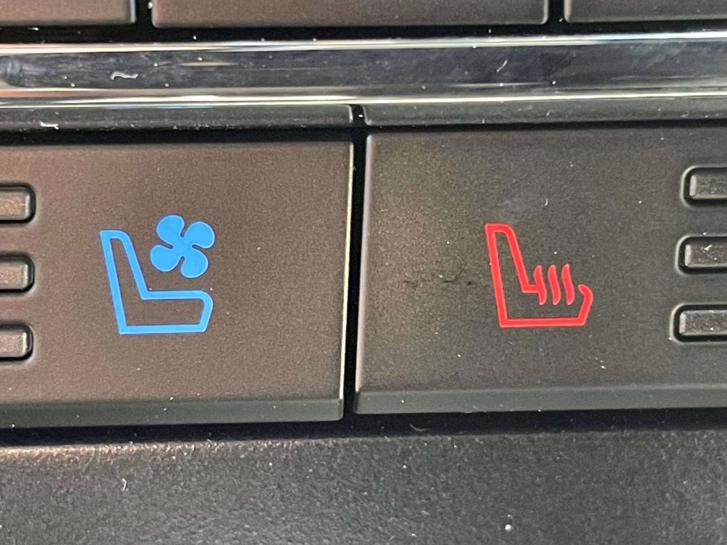 2026 Agate Black Metallic Ford Super Duty F-250 SRW Lariat 4X4 Truck