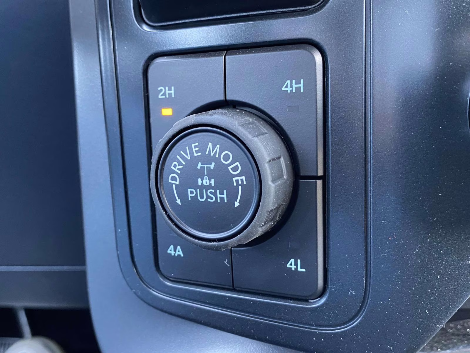 2026 Silver Metallic Ford F-150 Lariat 4X4 Truck