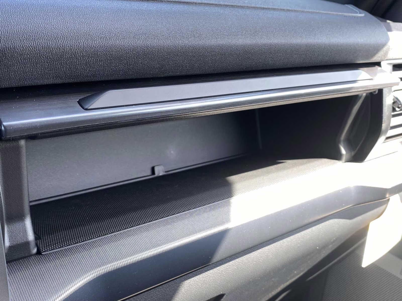 2026 Silver Metallic Ford F-150 Lariat 4X4 Truck