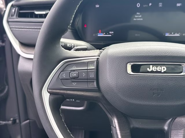 2026 Baltic Gray Metallic Clearcoat Jeep Grand Cherokee Limited 4X4 SUV