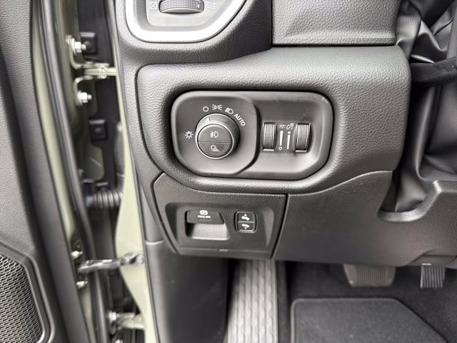 2026 Canyon Lake Ram 1500 Big Horn 4X4 Truck