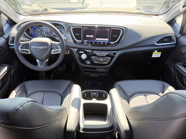 2026 Red Hot Pearlcoat Chrysler Pacifica Select FWD Van