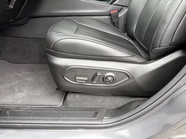 2026 Baltic Gray Metallic Clearcoat Jeep Grand Cherokee Limited 4X4 SUV