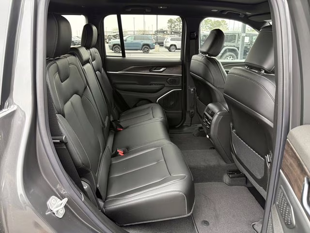 2026 Baltic Gray Metallic Clearcoat Jeep Grand Cherokee Limited 4X4 SUV