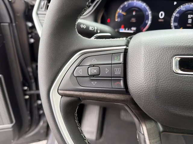 2026 Baltic Gray Metallic Clearcoat Jeep Grand Cherokee Limited 4X4 SUV