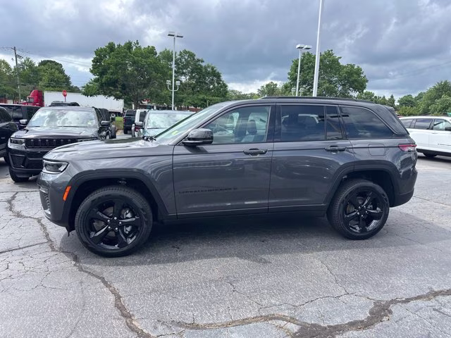 2026 Baltic Gray Metallic Clearcoat Jeep Grand Cherokee Limited 4X4 SUV