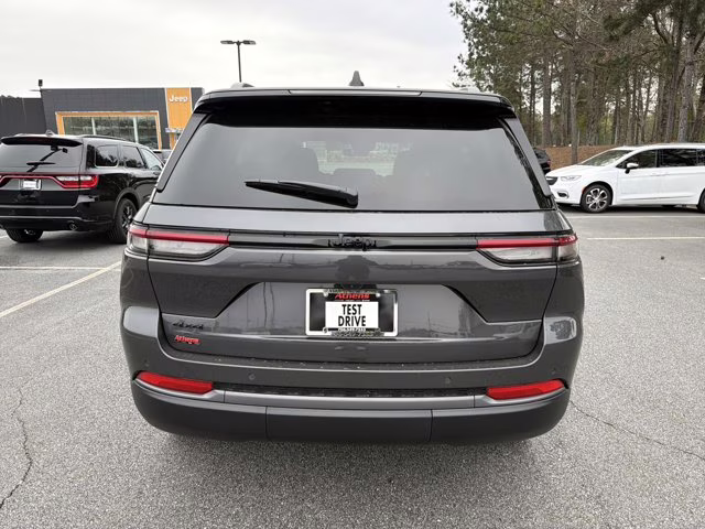 2026 Baltic Gray Metallic Clearcoat Jeep Grand Cherokee Limited 4X4 SUV
