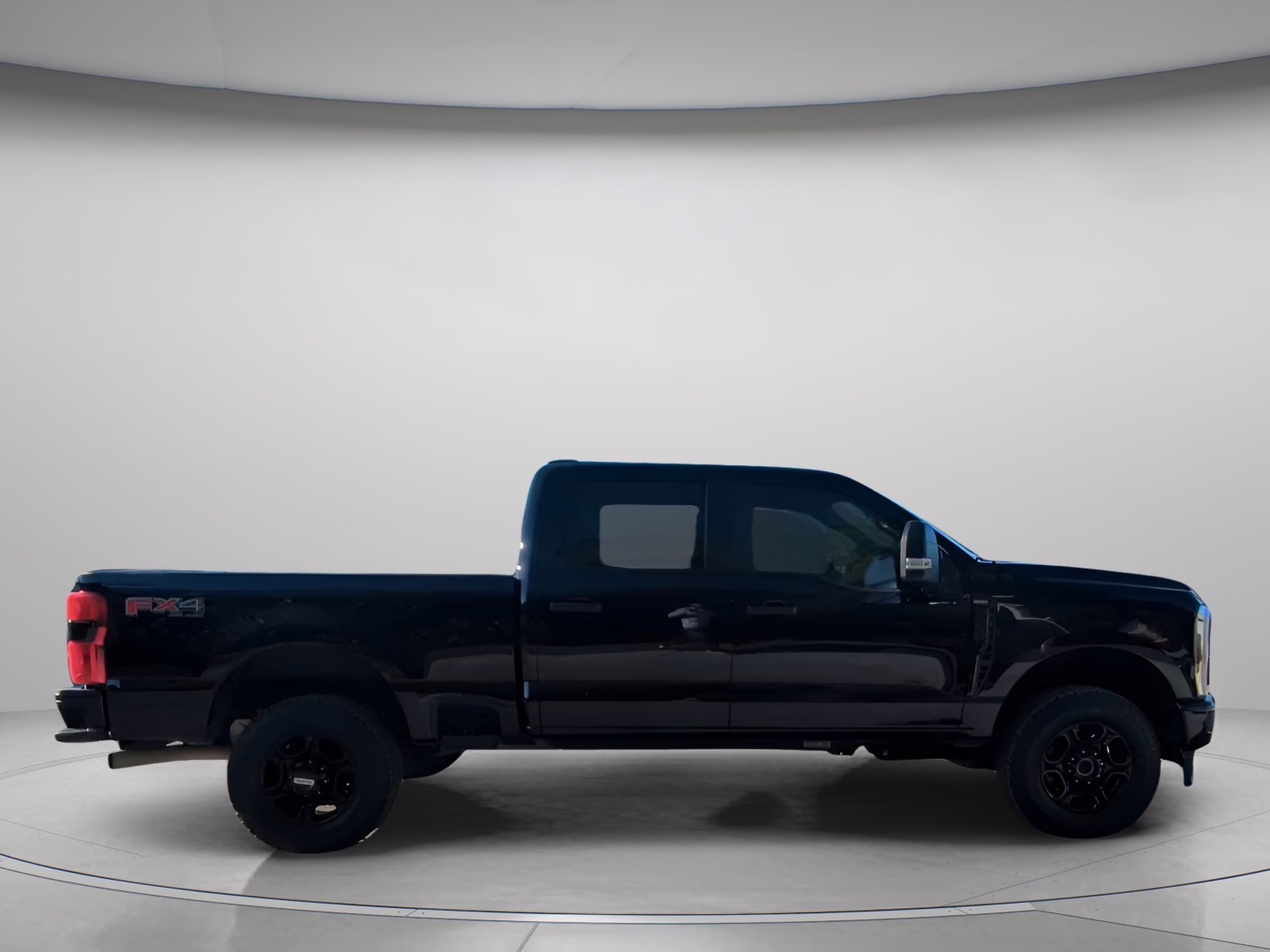 2024 Agate Black Metallic Ford Super Duty F-250 SRW XL Crew Cab Pickup 4X4 Truck