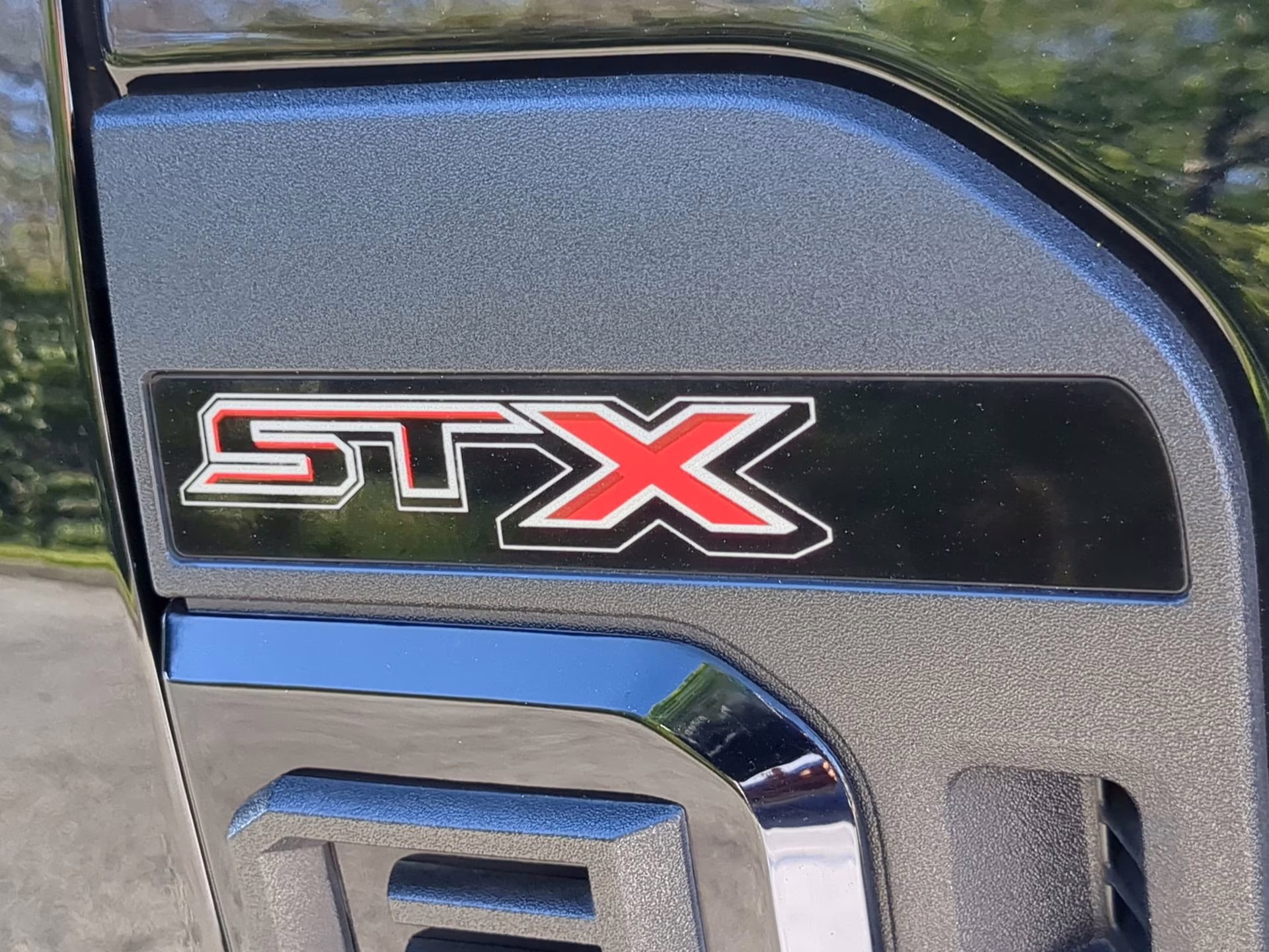 2024 Agate Black Metallic Ford Super Duty F-250 SRW XL Crew Cab Pickup 4X4 Truck