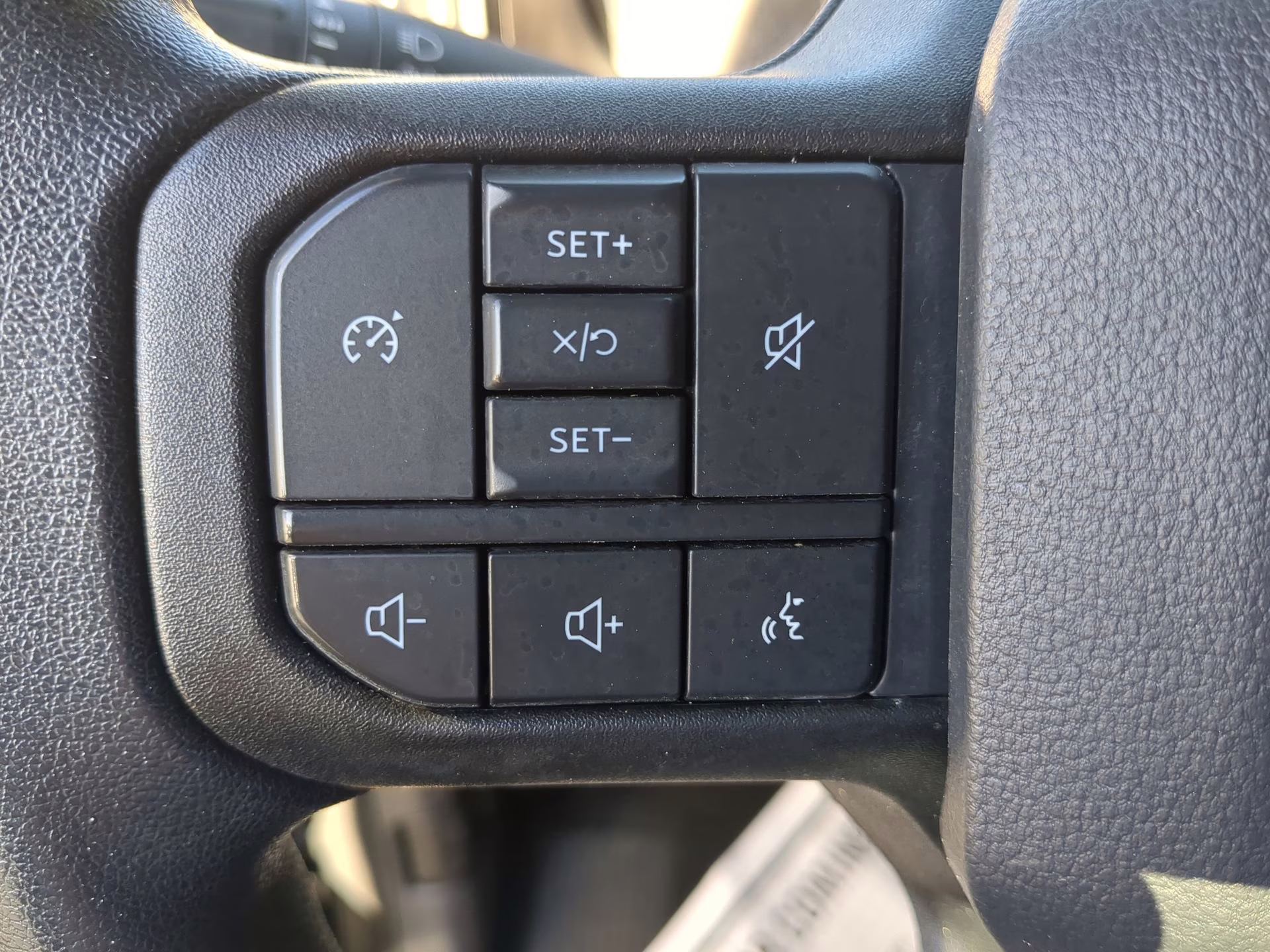 2024 Agate Black Metallic Ford Super Duty F-250 SRW XL Crew Cab Pickup 4X4 Truck