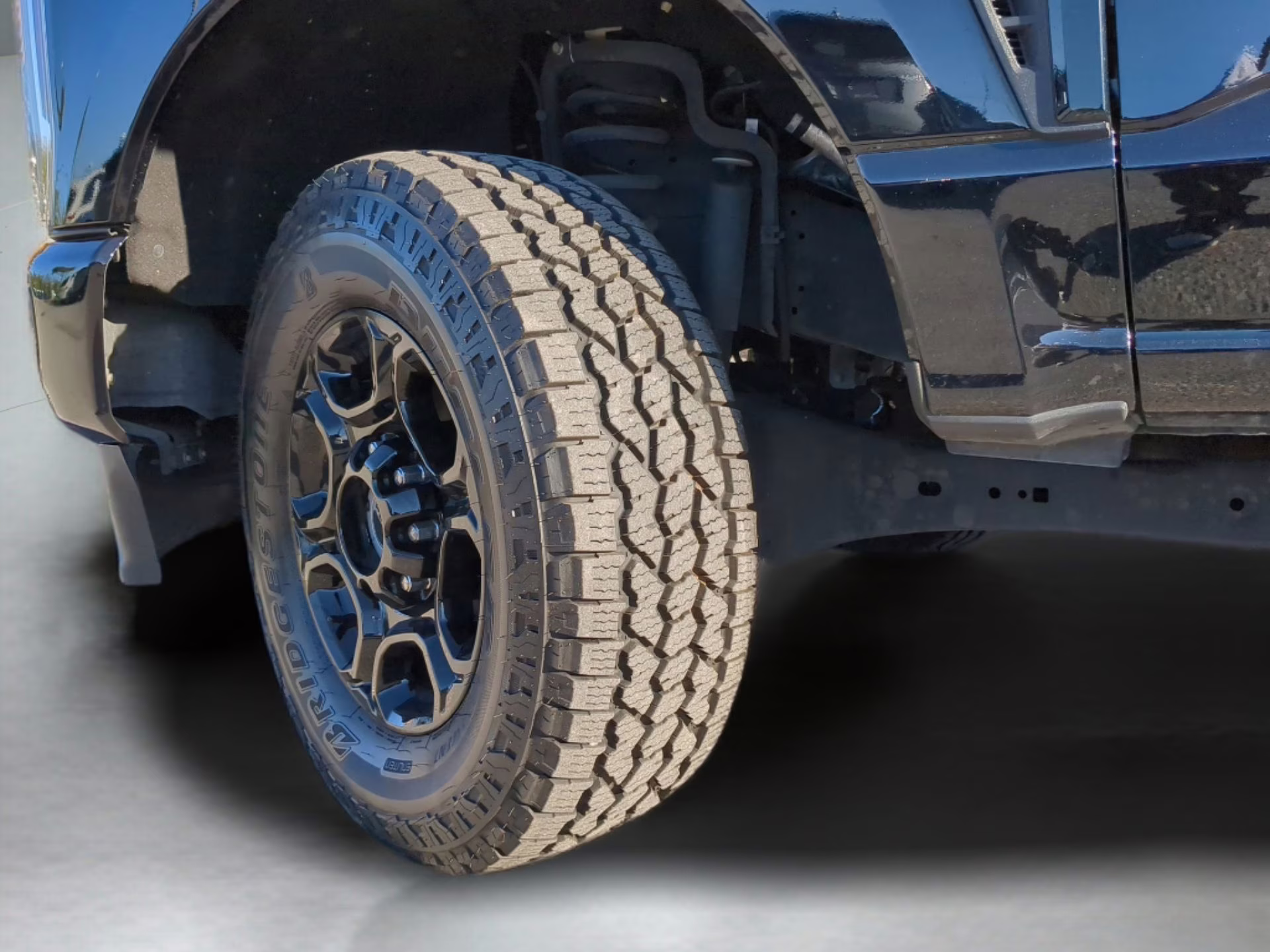 2024 Agate Black Metallic Ford Super Duty F-250 SRW XL Crew Cab Pickup 4X4 Truck