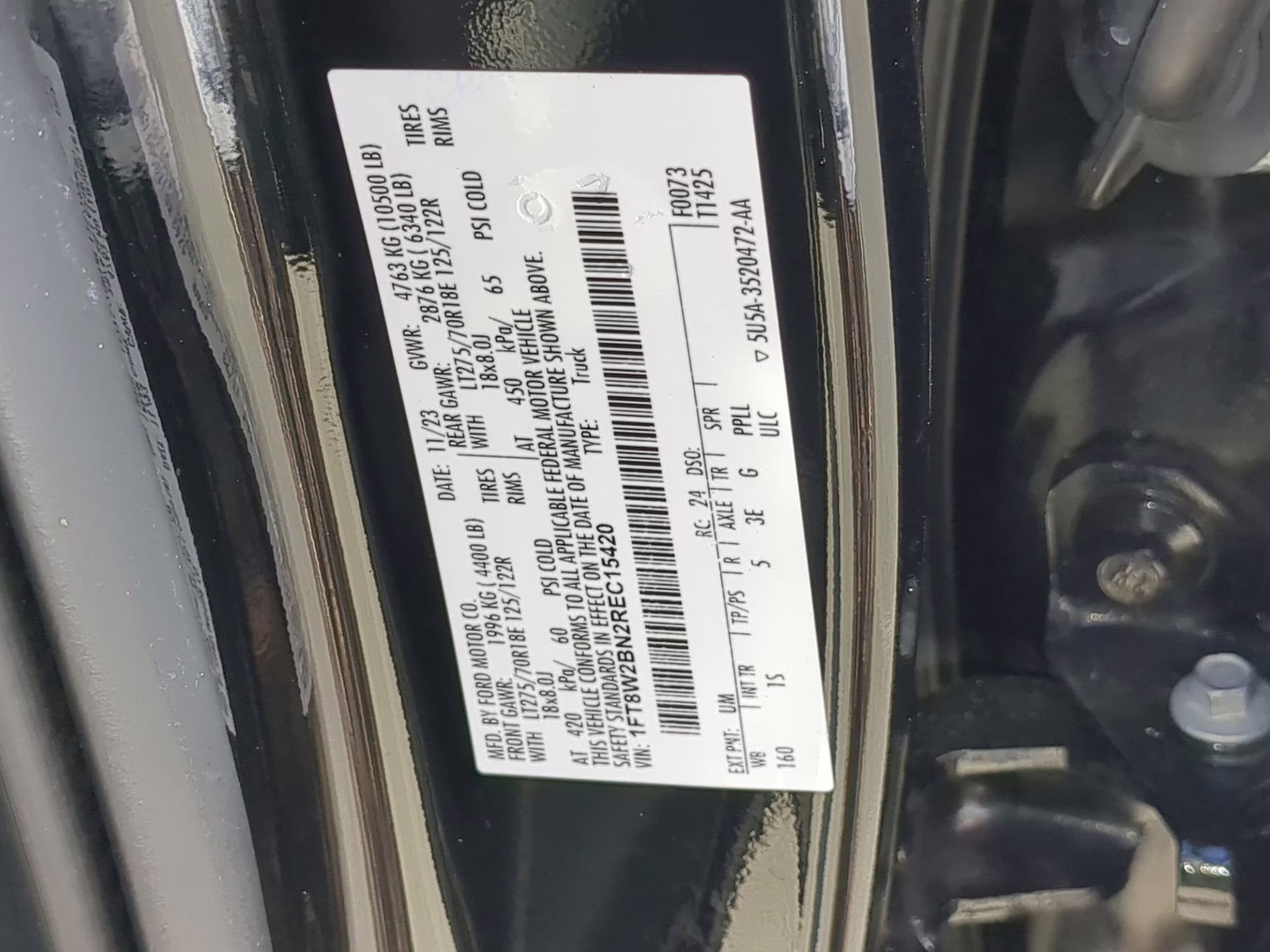 2024 Agate Black Metallic Ford Super Duty F-250 SRW XL Crew Cab Pickup 4X4 Truck