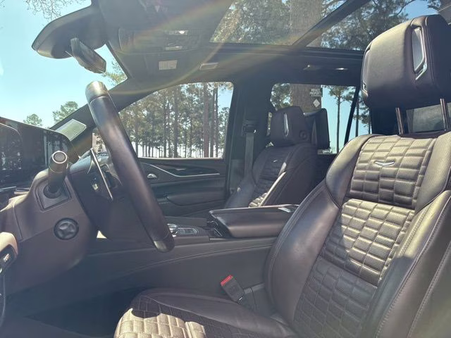 2023 Crystal White Tricoat Cadillac Escalade V-Series AWD SUV