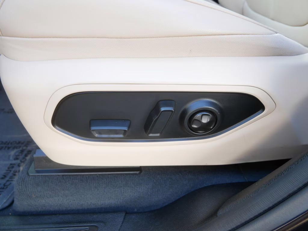 2023 Ember Pearlcoat Jeep Grand Cherokee L Limited 4X4 SUV