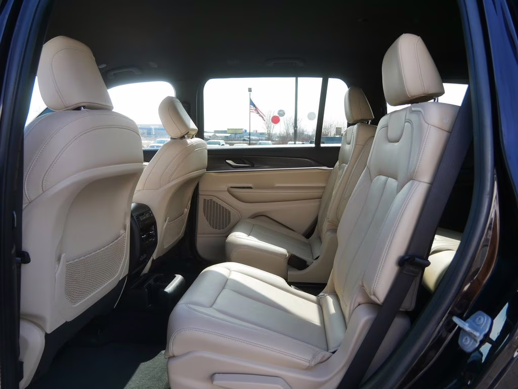 2023 Ember Pearlcoat Jeep Grand Cherokee L Limited 4X4 SUV